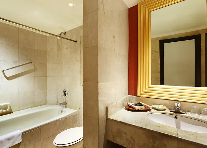 Отель Club Bali Mirage 3*